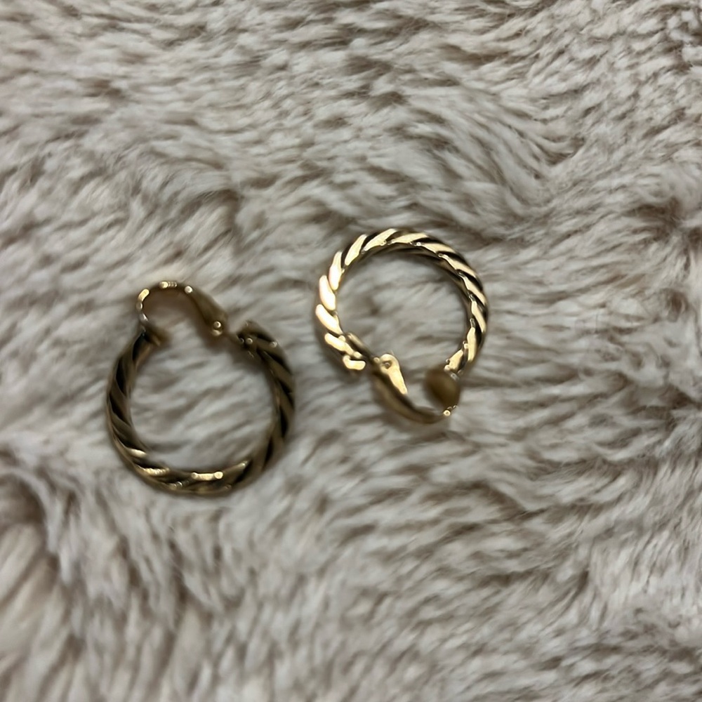 Vintage signed Lewis Segal Gold Clip On Earrings
